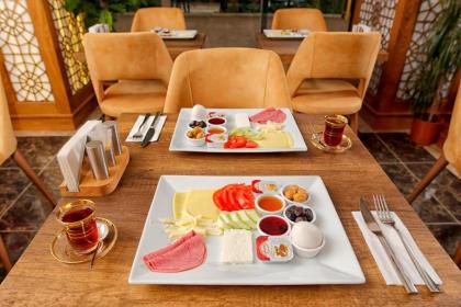 Zengin City Hotel - image 2