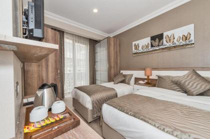 Alphonse Hotel - image 1