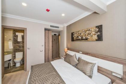 Alphonse Hotel - image 8
