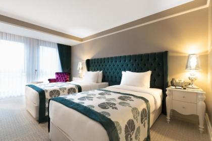 Metropolitan Hotels Taksim - image 14