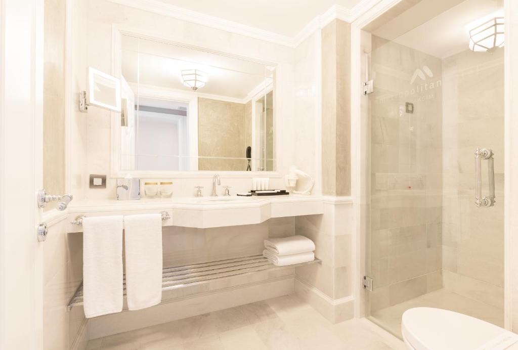 Metropolitan Hotels Taksim - image 7