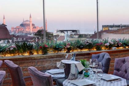 Great Fortune Hotel & Spa - image 14