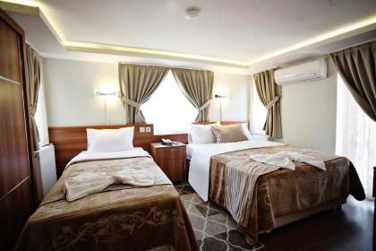 Taksim Palace Hotel - image 13