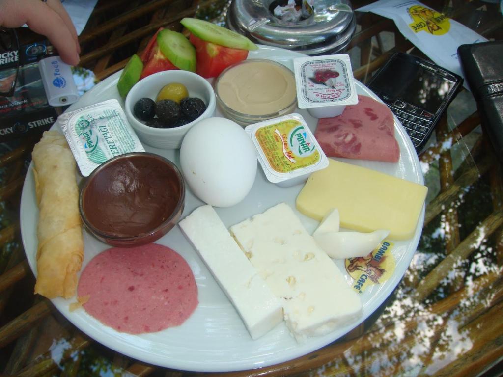 Taksim Palace Hotel - image 2