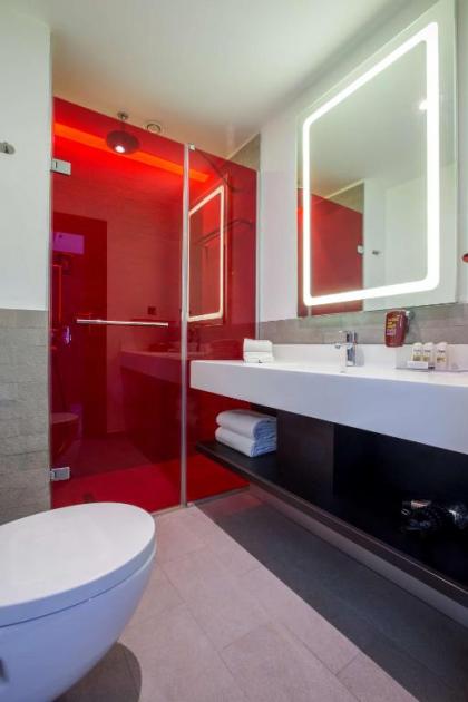 Park Inn By Radisson Istanbul Ataturk Airport - image 7