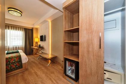 Aybar Hotel - image 17