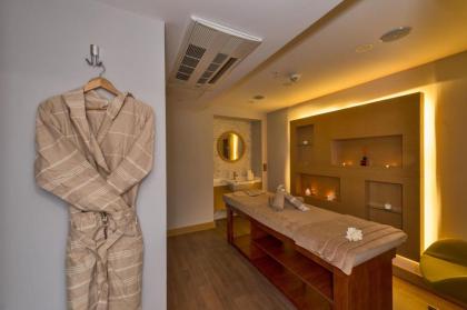 Hotel Boursier 1 & Spa - image 20