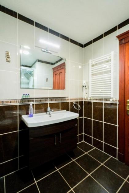 Atam Suites - image 19