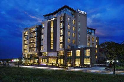 DoubleTree By Hilton Hotel Istanbul - Tuzla - image 1