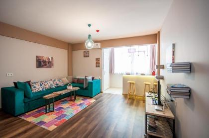 Newway Apartments - image 1