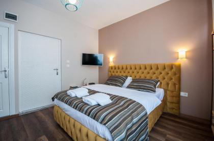 Newway Apartments - image 2