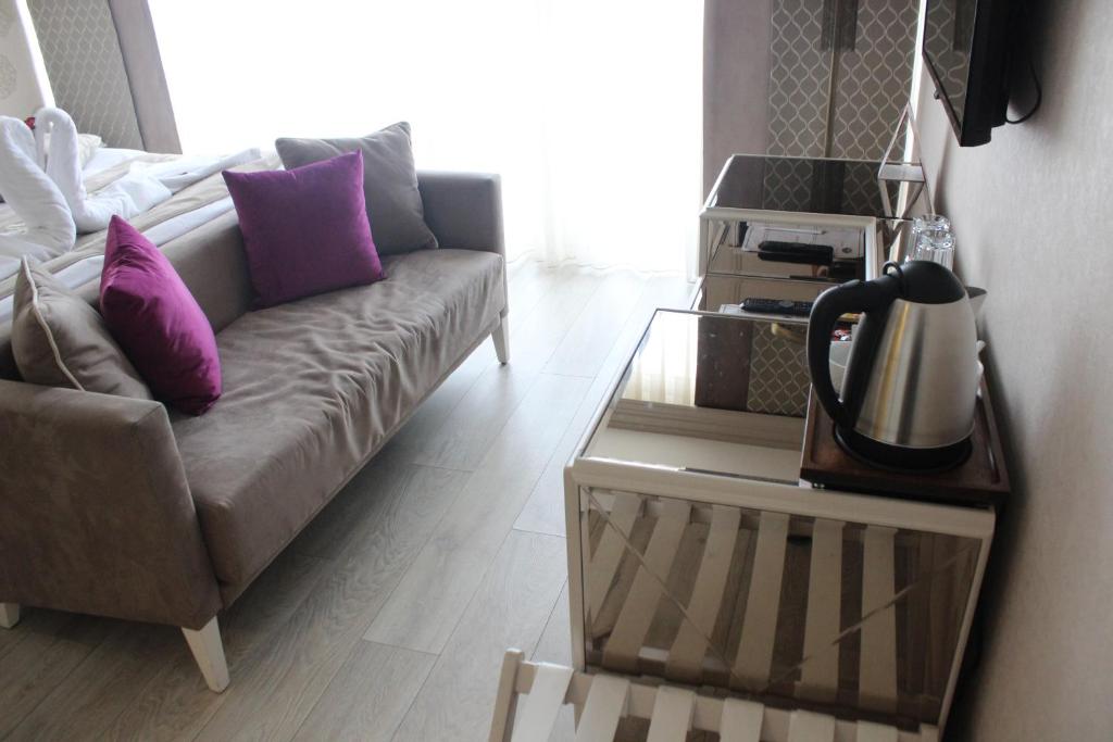 Le Marde Hotel - image 7