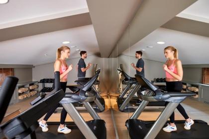 Renata Suites Boutique Hotel - image 16