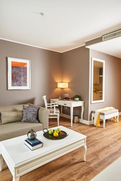 Renata Suites Boutique Hotel - image 19