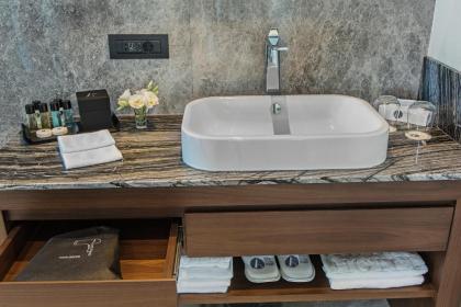 Arts Hotel Istanbul Bosphorus - image 4