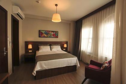 Cordis Hotel - image 14