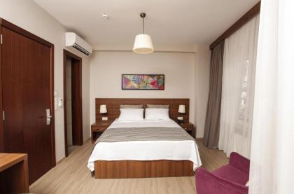 Cordis Hotel - image 16