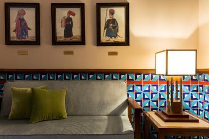 Lalahan Hotel - image 2