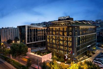 DoubleTree by Hilton Istanbul - Piyalepasa - image 1