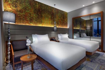 DoubleTree by Hilton Istanbul - Piyalepasa - image 18