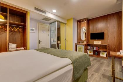 Sometimes Hotel Taksim - image 14
