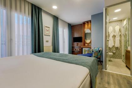 Sometimes Hotel Taksim - image 8