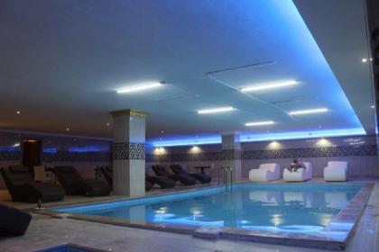 Alrazi Hotel - image 4