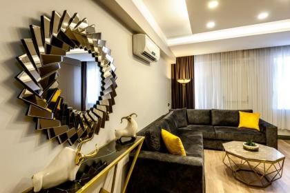 A Palace Suites - image 2