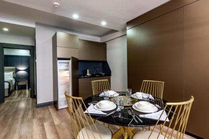 A Palace Suites - image 6