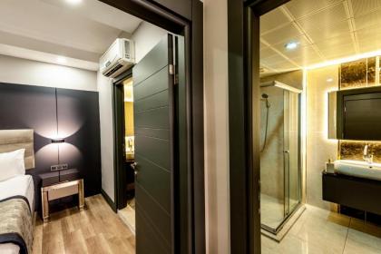 A Palace Suites - image 7
