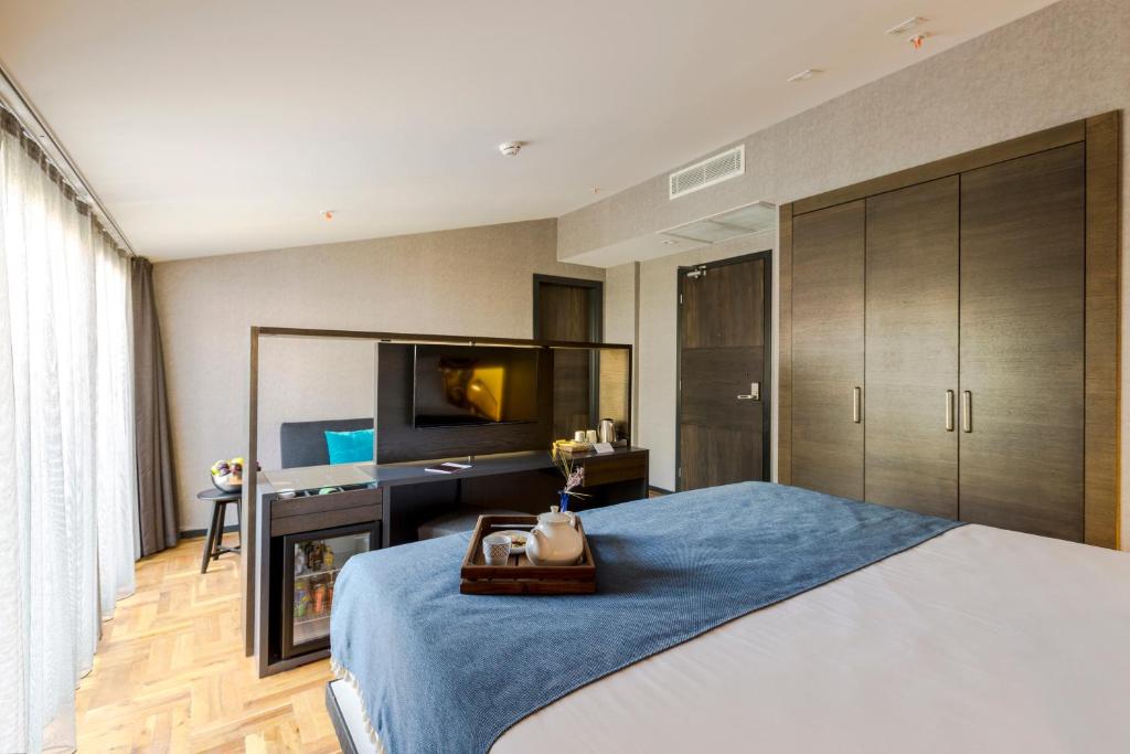 Lampa Design Hotel-Special Category - main image