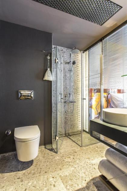 Lampa Design Hotel-Special Category - image 2