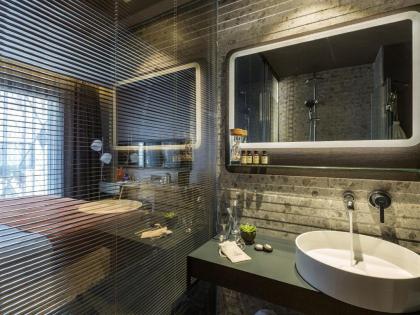 Lampa Design Hotel-Special Category - image 9