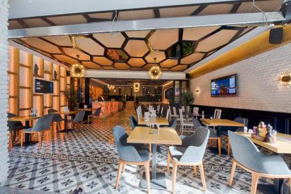 Hotel Bossuite Kadikoy - image 18