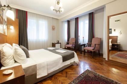 Queen Seagull Boutique Hotel - image 10