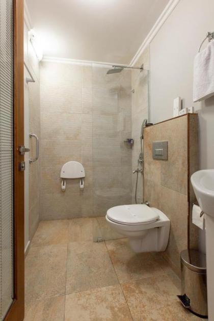 Queen Seagull Boutique Hotel - image 17