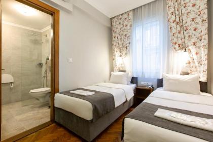 Queen Seagull Boutique Hotel - image 18