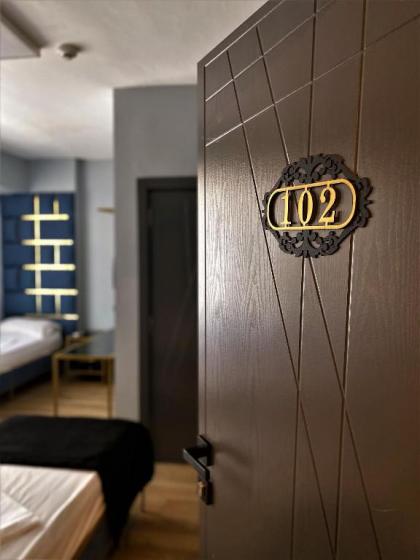 Orange Airport Hotel - image 3