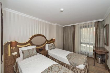 Real Star Hotel - image 10