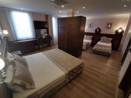 Perapolis Hotel - image 9