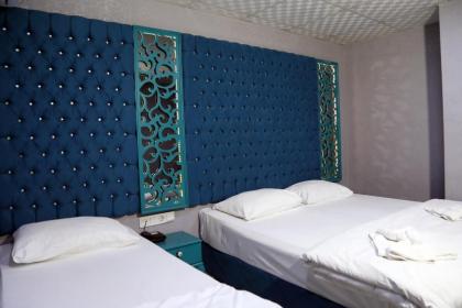 Paradise Airport Hotel - image 19