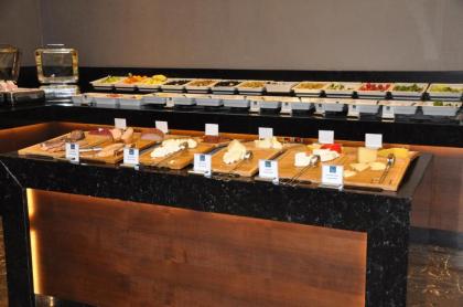 Sheraton Grand Istanbul Atasehir - image 2