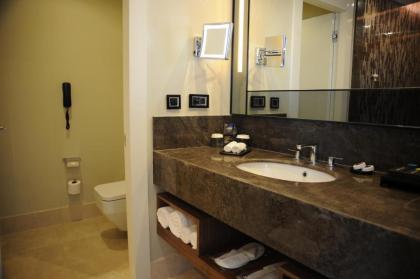 Pullman Istanbul Airport and Convention Center - image 4