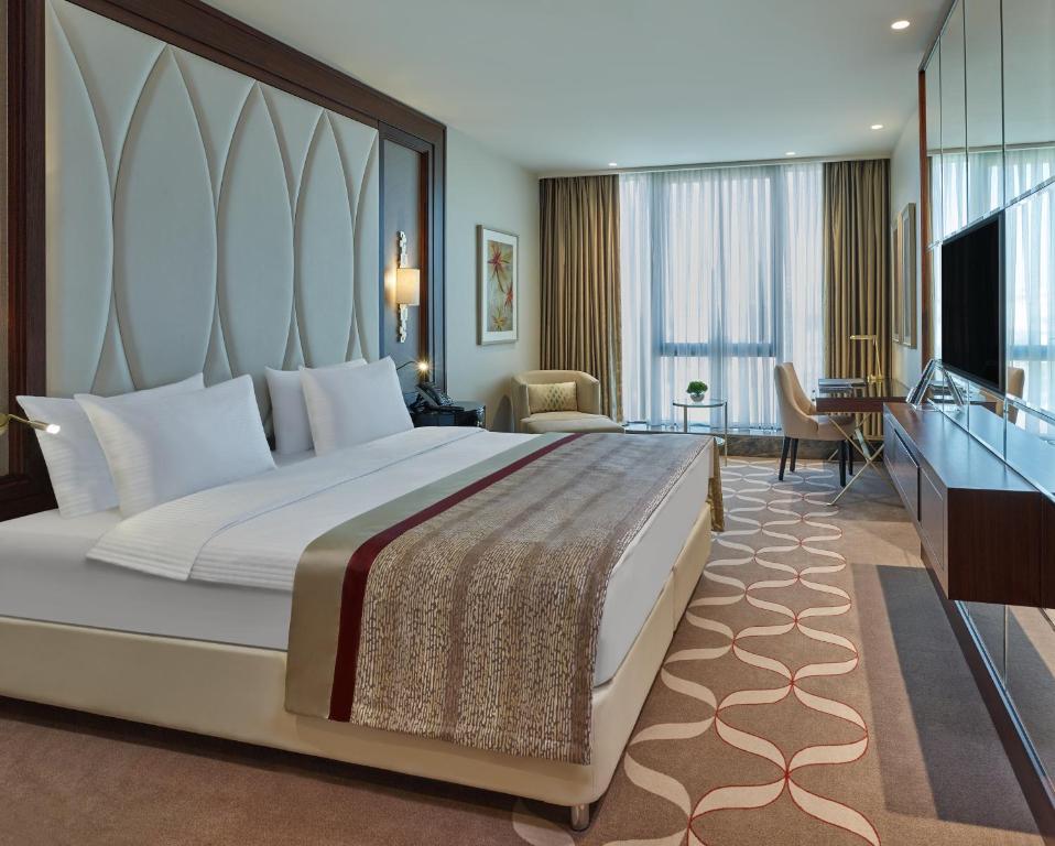 Elite World Europe Hotel - image 2