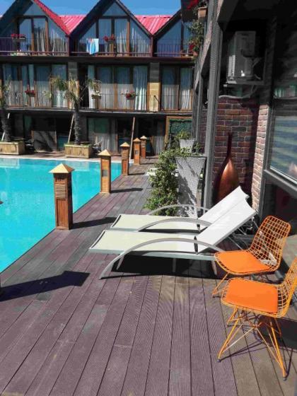 Green House Garden Park Hotel - image 14