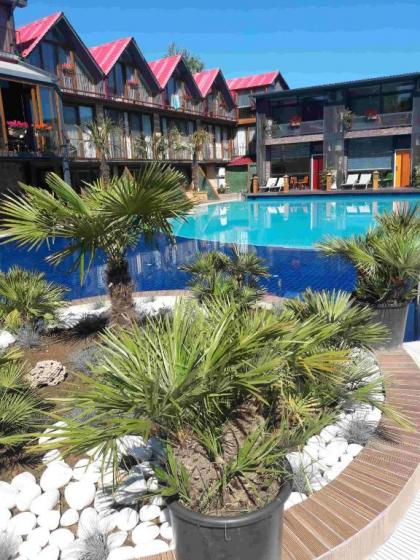 Green House Garden Park Hotel - image 19