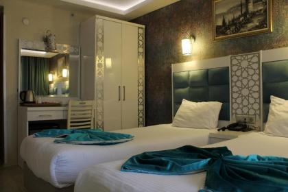 Istanbul River Hotel - image 17