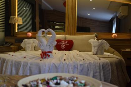 Gumus Palace Suites - image 10