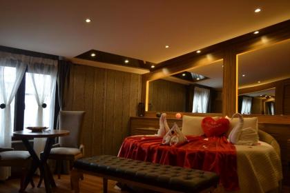 Gumus Palace Suites - image 16