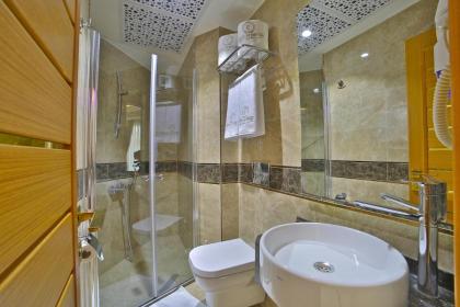 Hotel Resitpasa Istanbul - image 4